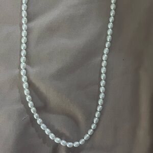 Elegant 18" White Freshwater Pearl Necklace